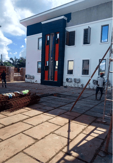 Estaaz Hotel - Owerri